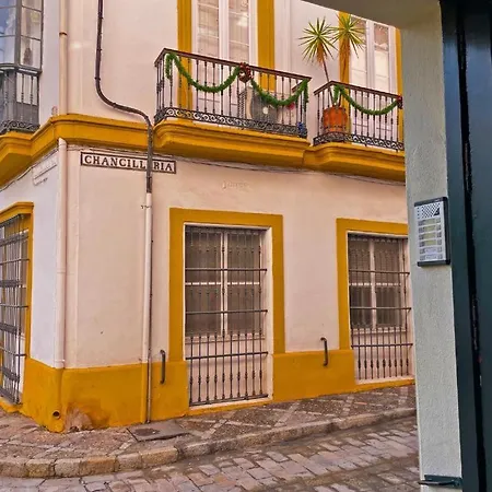 Vitoria. Apartment *